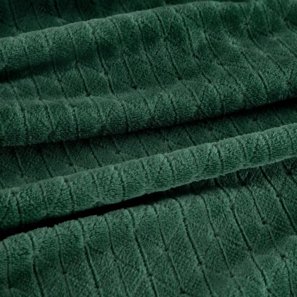 Koc narzuta dekoracyjna na fotel 70x160 Cindy 4 zielony ciemny z mikrofibry