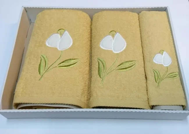 Komplet ręczników Valentini 3 szt żółty jasny z haftem tulipany białe 30x50 50x100 70x140