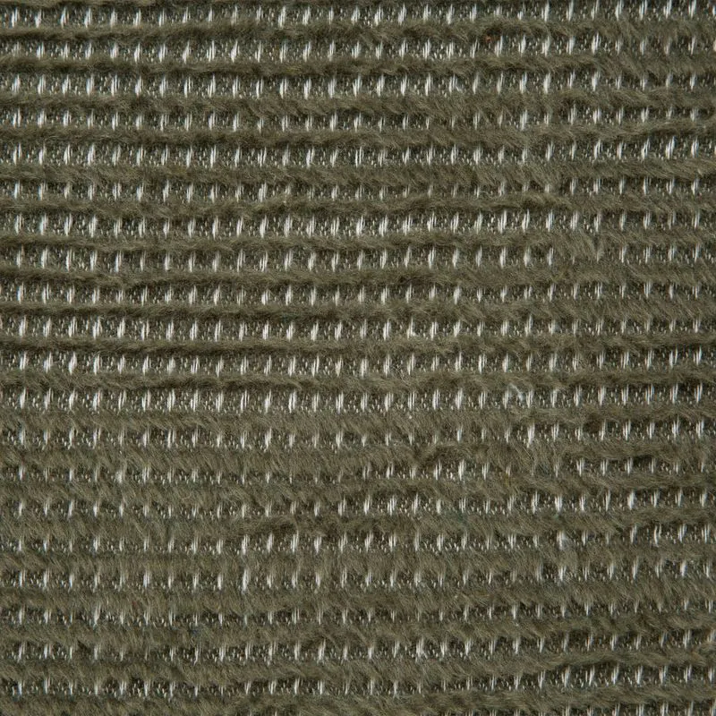 Narzuta dekoracyjna 220x240 Monte oliwkowa bawełniana z drobnym żakardowym wzorem w krateczkę Terra Eurofirany