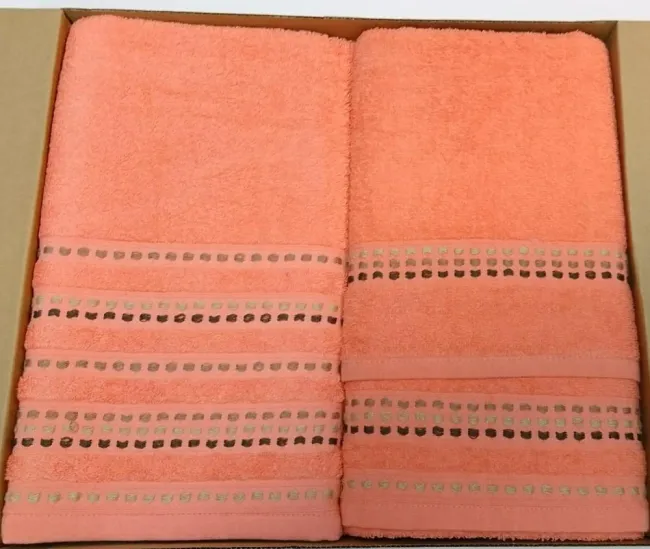 Komplet ręczników Viana Castelo 3szt z haftem morelowy 30x50 50x100 70x140