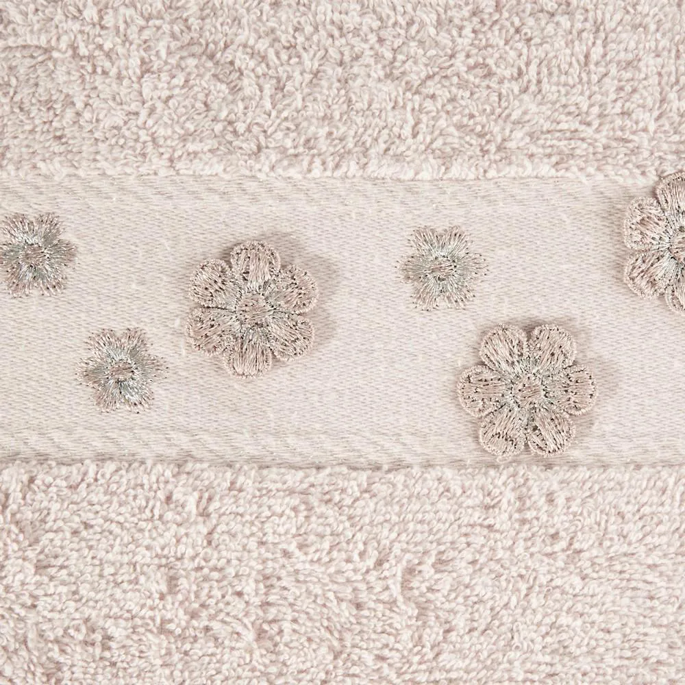 Ręcznik Dakota 70x140 pudrowy różowy 03 kwiatki 450g/m2 Eurofirany
