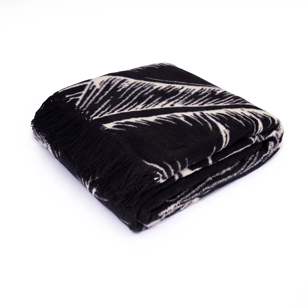 Koc bawełniany akrylowy 150x200 czarny    liście z frędzlami 109jb