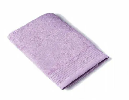 Ręcznik Milos 50x100 liliowy z bordiurą 550 g/m2