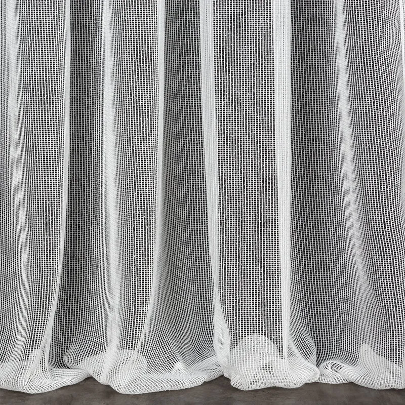 Firana 140x300 Kim biała gotowa na        taśmie z lekkiej przewiewnej tkaniny Eurofirany