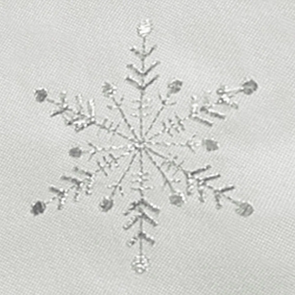 Obrus świąteczny 40x140 Kevin śnieżynki gwiazdki kremowy srebrny Eurofirany