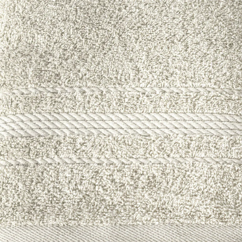 Ręcznik Elma 70x140 kremowy frotte  450g/m2 Eurofirany