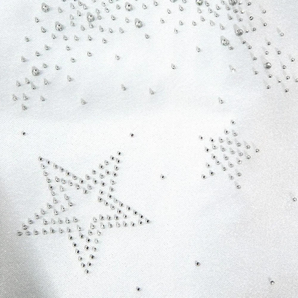 Obrus bieżnik świąteczny 35x180 Livvi biały srebrny połyskujący gwiazdki cekinki Eurofirany