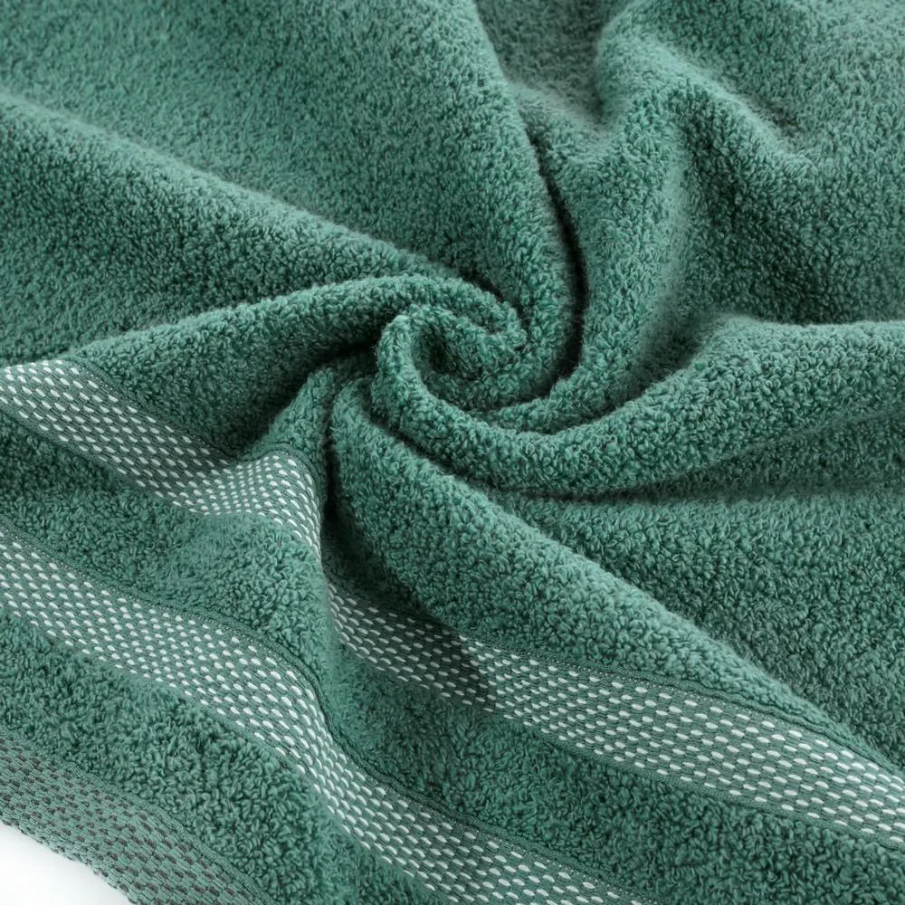 Ręcznik Riki 50x90 zielony ciemny 07 400g/m2 Eurofirany