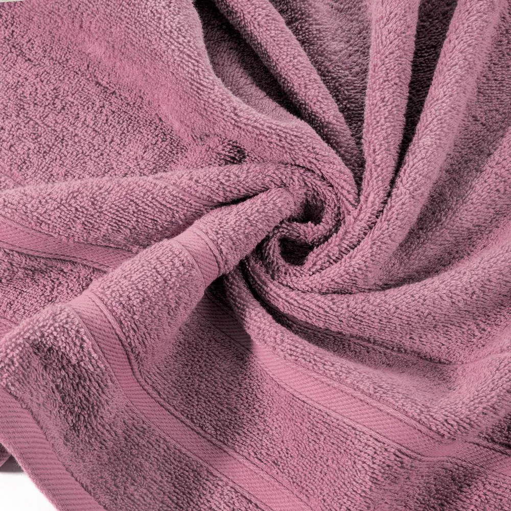 Ręcznik Koli 100x150 różowy ciemny 02 450g/m2 Eurofirany