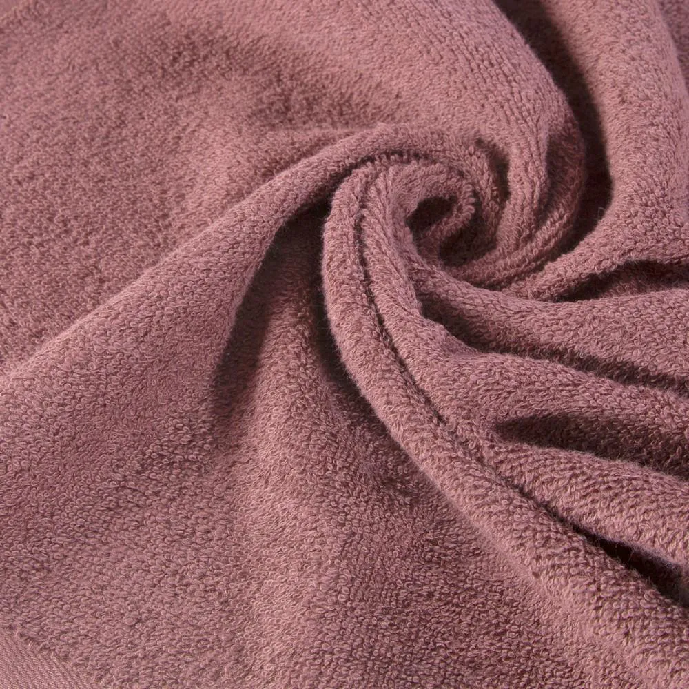 Ręcznik Gładki 6 70x140 pudrowy różowy 360g/m2 frotte Eurofirany