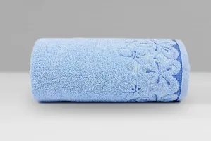 Ręcznik Bella 50x90 błękitny 450 g/m2 frotte Greno