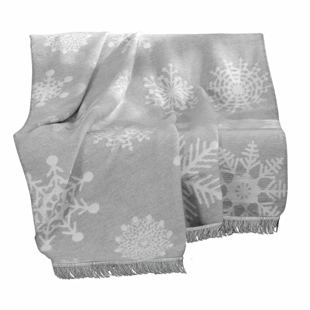 Koc bawełniany akrylowy 150x200 21402 D szary biały świąteczny śnieżynki gwiazdki z frędzlami narzuta na łóżko 450g/m2