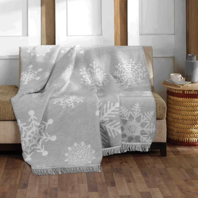 Koc bawełniany akrylowy 150x200 21402 D szary biały świąteczny śnieżynki gwiazdki z frędzlami narzuta na łóżko 450g/m2