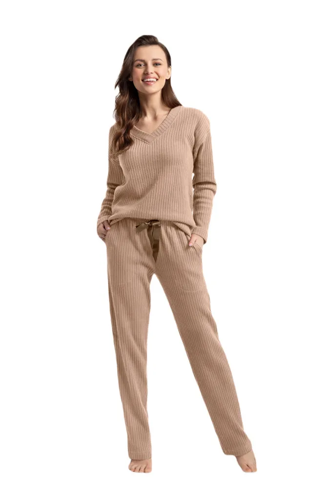 Piżama damska długa 629 beżowa prążki     typu sweterek rozmiar: L