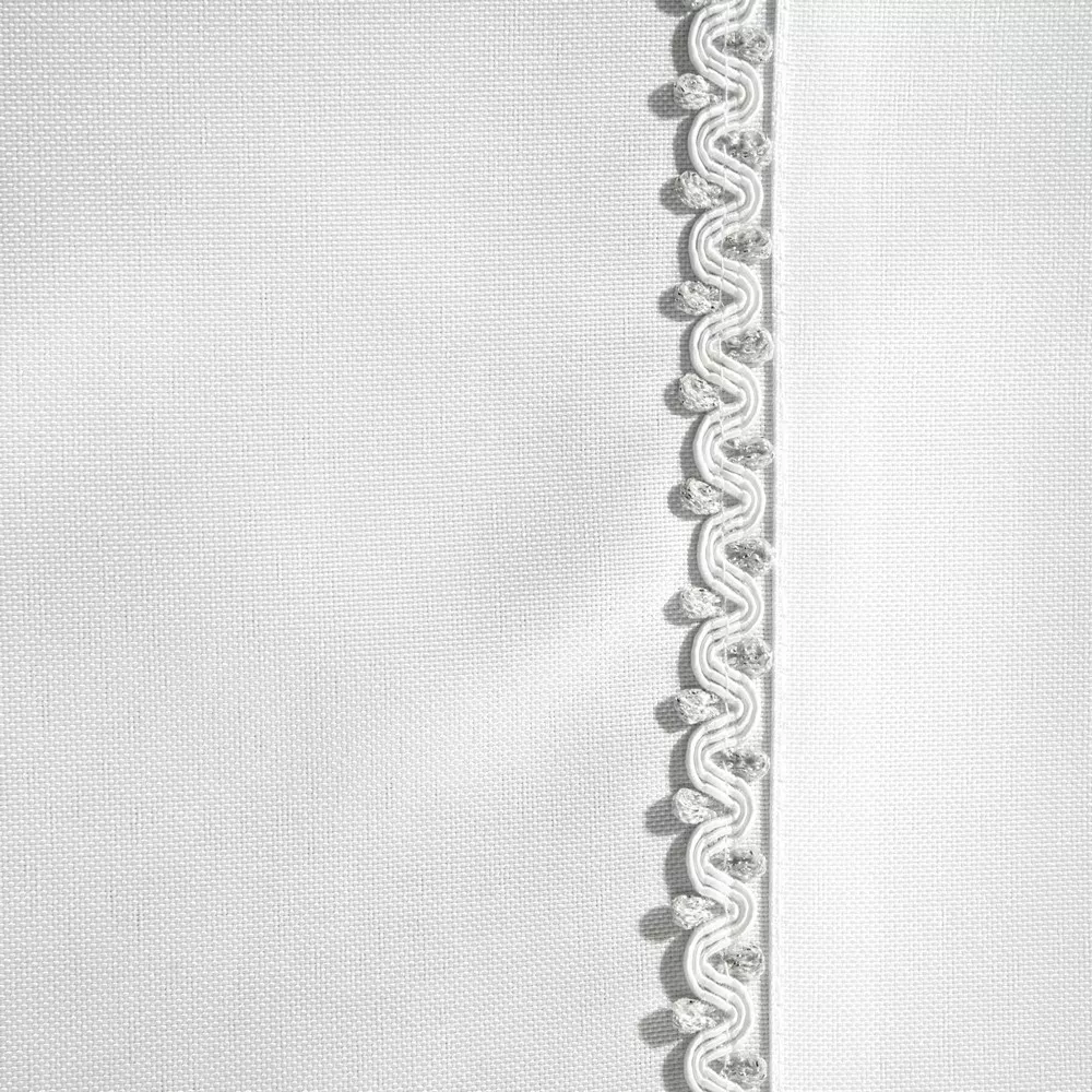 Obrus 40x140 Elima bieżnik biały lamówka ze srebrnymi elementami w pudełku Eurofirany