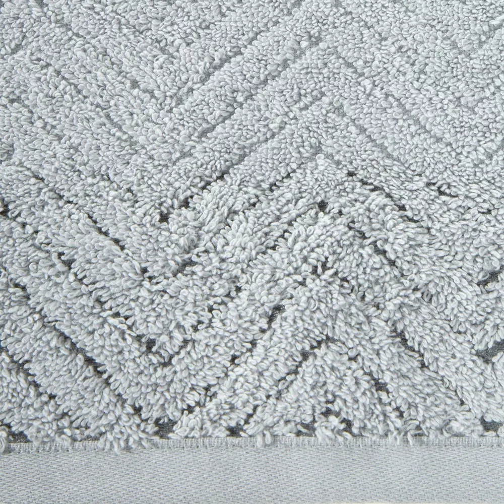 Ręcznik Indila 50x90 srebrny 550g/m2 frotte geometryczny wzór Eurofirany