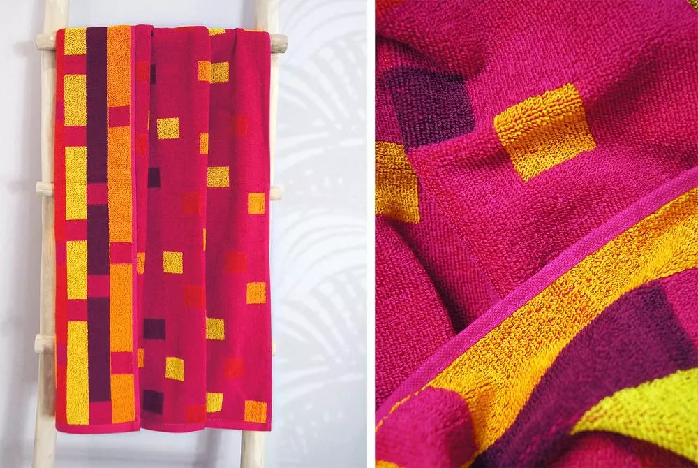 Ręcznik plażowy 70x140 Geo różowy kolorowy geometryczny frotte Plaża 1