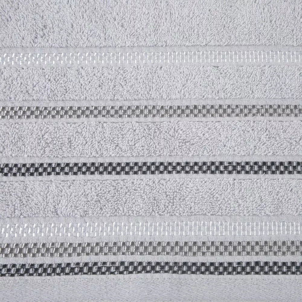 Ręcznik Livia 3 70x140  srebrny 460g/m2 frotte Eurofirany