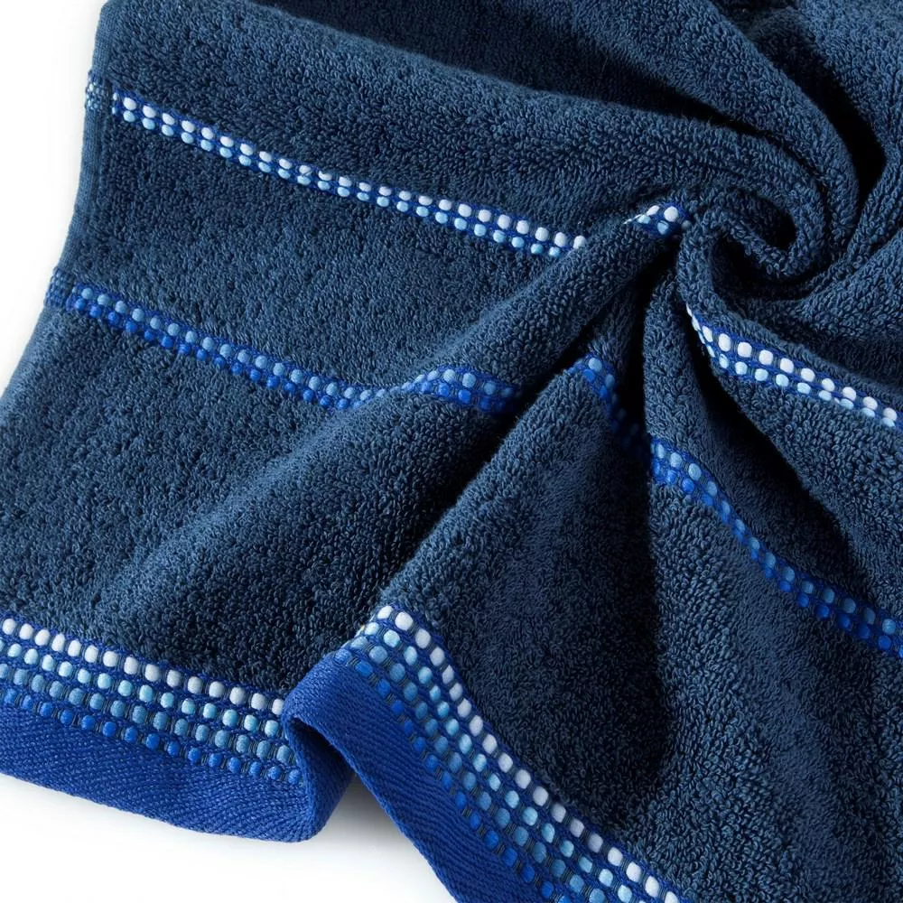 Ręcznik Kora 50x90 ciemny niebieski 500g/m2 Eurofirany
