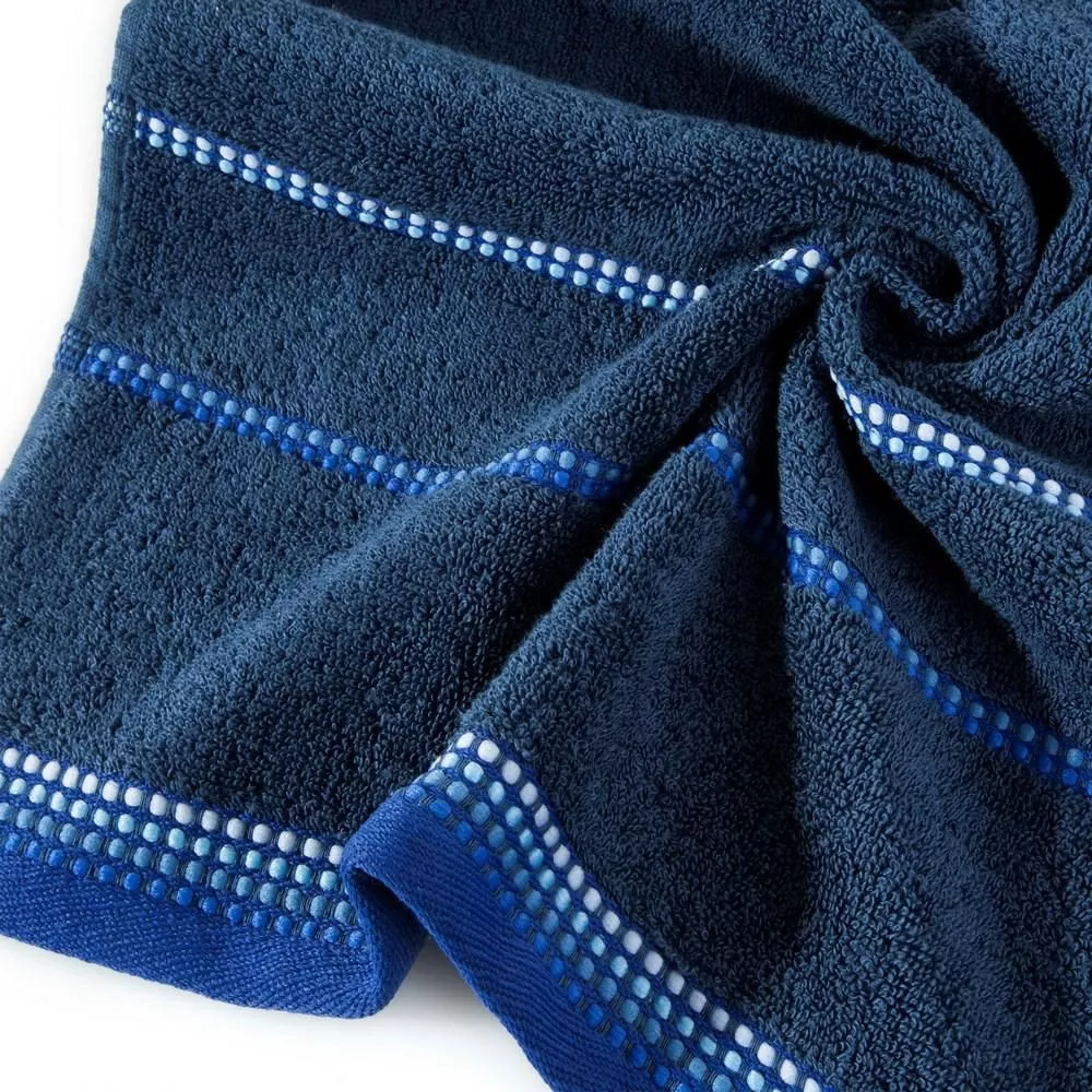 Ręcznik Kora 70x140 ciemny niebieski 500g/m2 Eurofirany