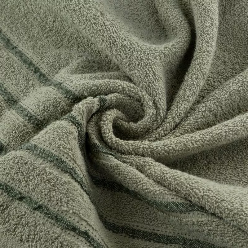 Ręcznik 50x90 Jasper oliwkowy szybkoschnący z ozdobną bordiurą w pasy 380g/m2 frotte Eurofirany