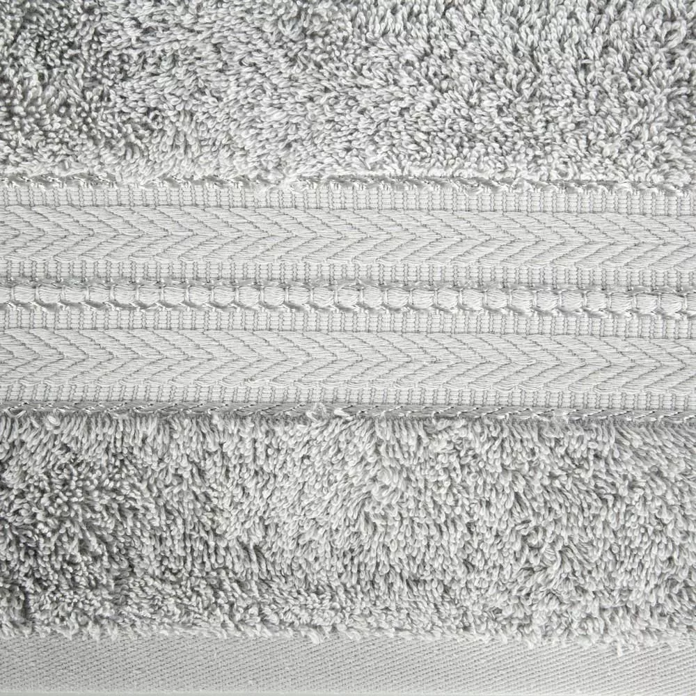 Ręcznik Daniel 70x140 srebrny 02 550g/m2 Eurofirany