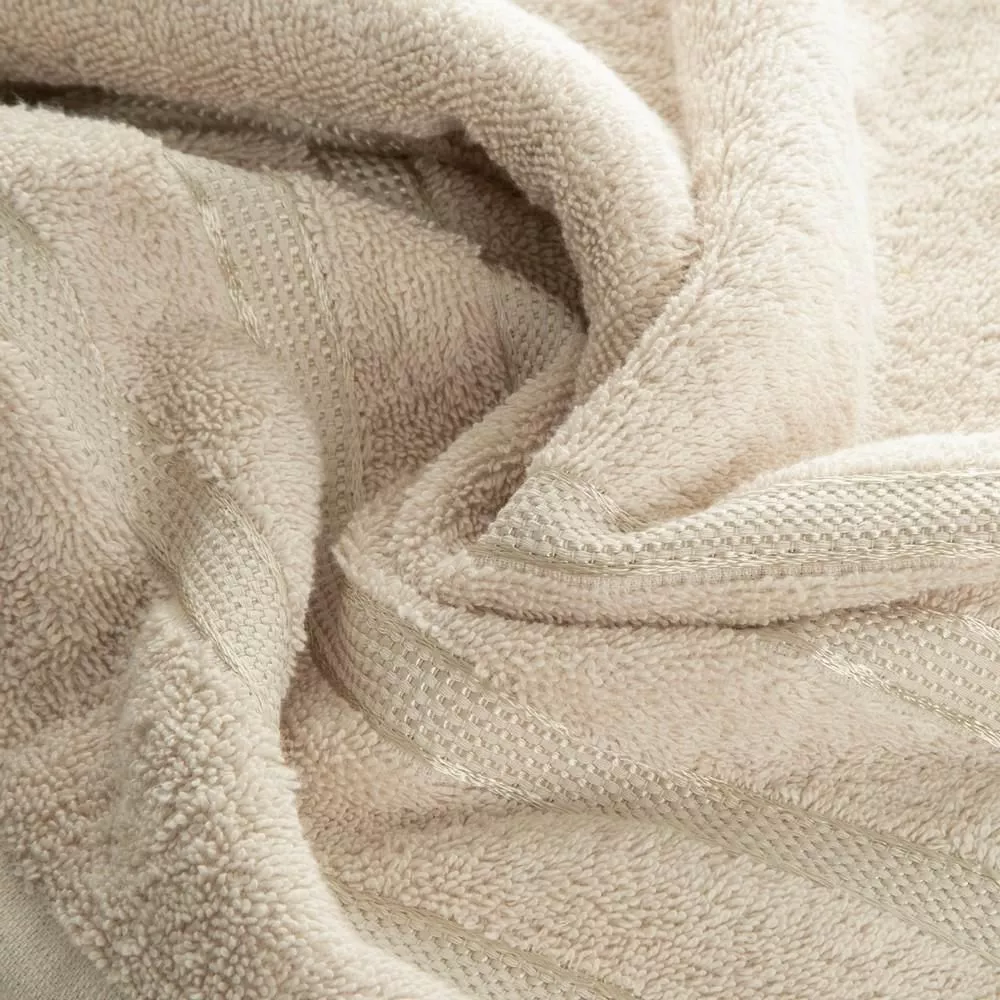 Ręcznik Jade 70x140 beżowy frotte 500g/m2 bawełniany bordiura w delikatne pasy Eurofirany