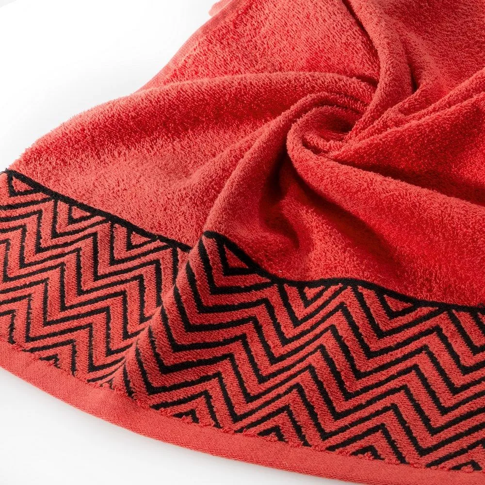 Ręcznik Ziggy  70x140 czerwony 08 frotte 500g/m2