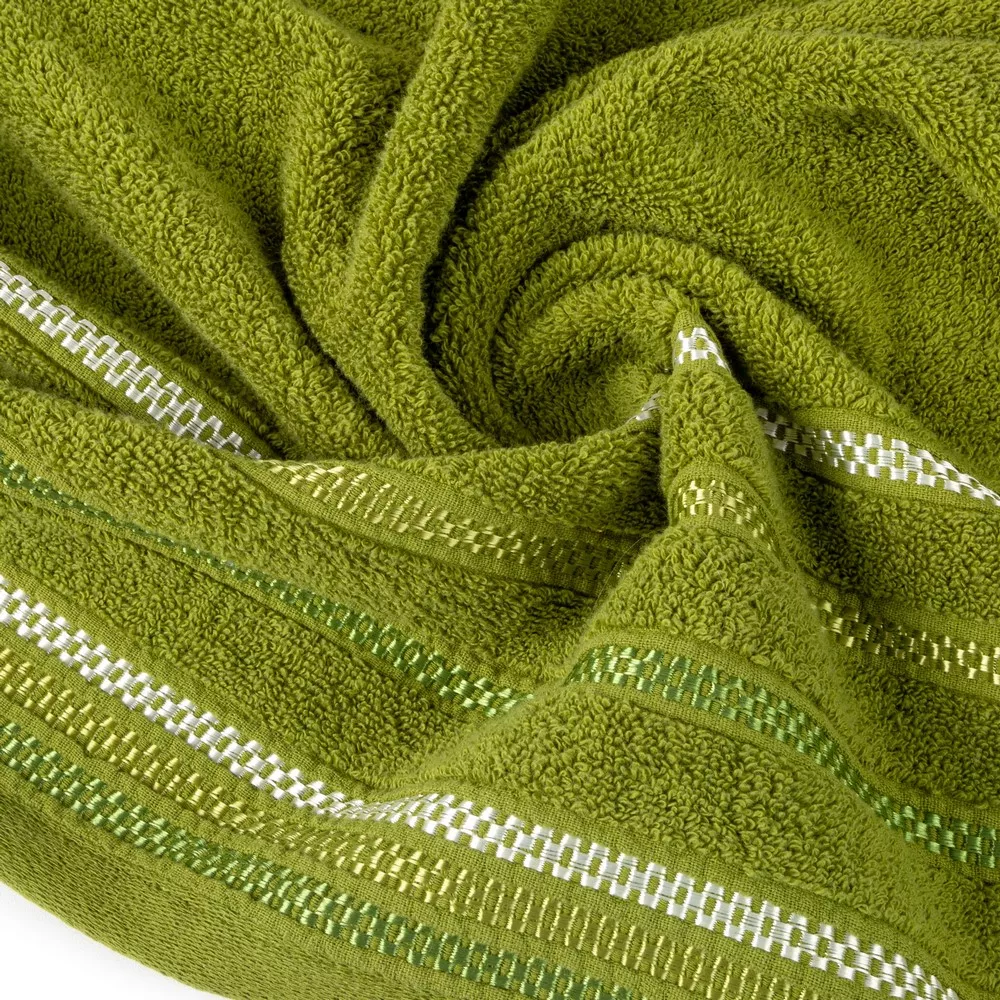 Ręcznik Livia 3 70x140  oliwkowy 460g/m2 frotte Eurofirany